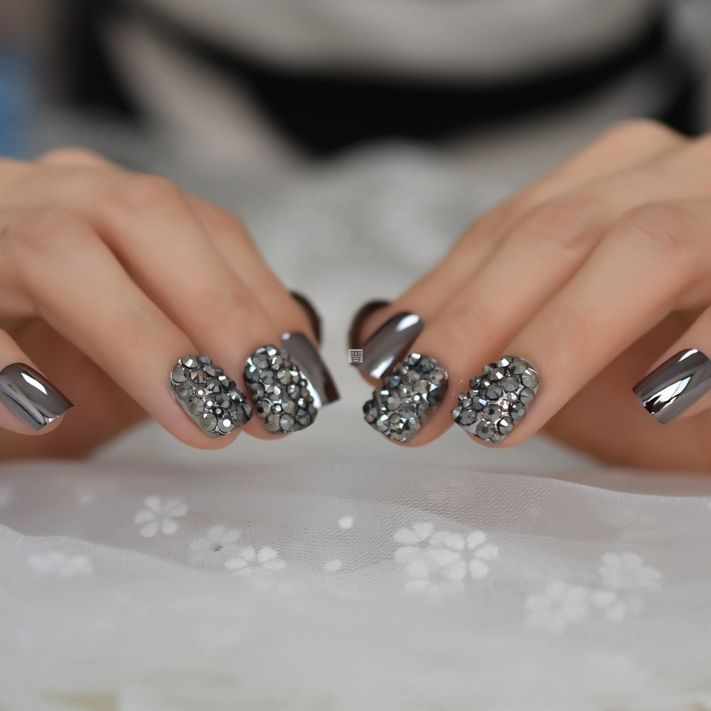 Metal false nails for women