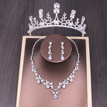 Load image into Gallery viewer, Bridal Rhinestone Crown Necklace Set Wedding Accessories